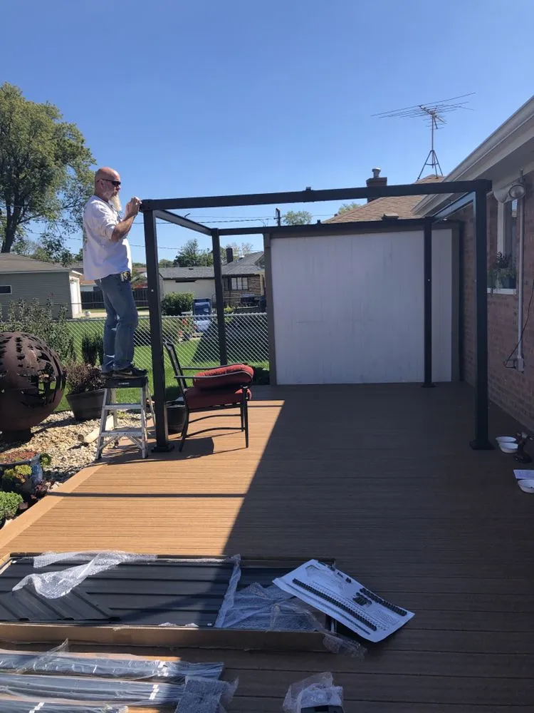 Local yard cleanup service in Des Plaines, IL by Honey Do This