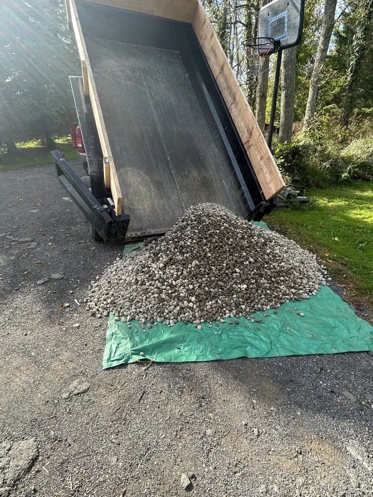 Expert outdoor landscaping in Syracuse, NY by Honeybee Landscapes & Hardscapes