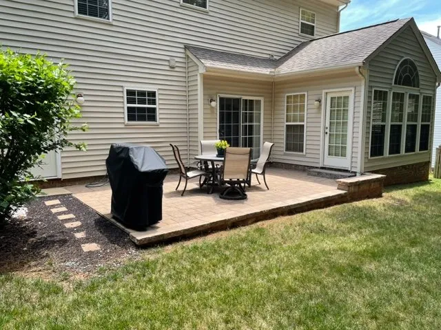 Professional lawn care service experts serving Wingate, NC - Honeycutt Landscaping