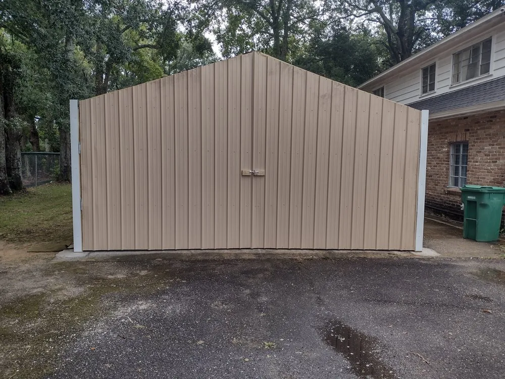 Affordable yard cleanup service for outdoor upgrades across Irvington, AL - Honeydew Construction