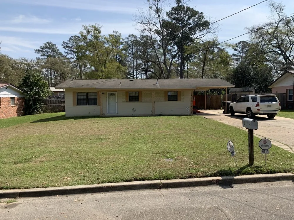 Reliable outdoor landscaping in Tallahassee, FL by Honeydew Solutions