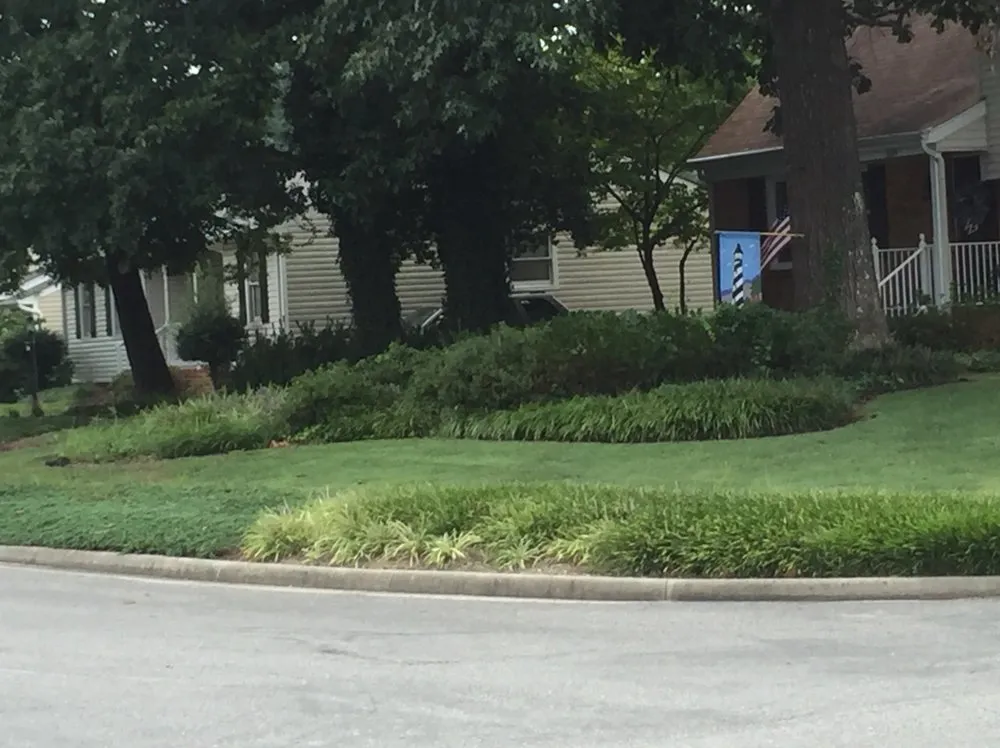 Affordable yard cleanup service in Colonial Heights, VA - Hoo Ah Pressure Washing