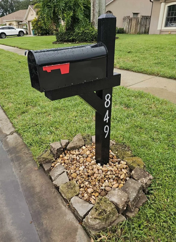 Reliable residential landscaping for year-round maintenance in Palm Bay, FL by Hooah Land Services