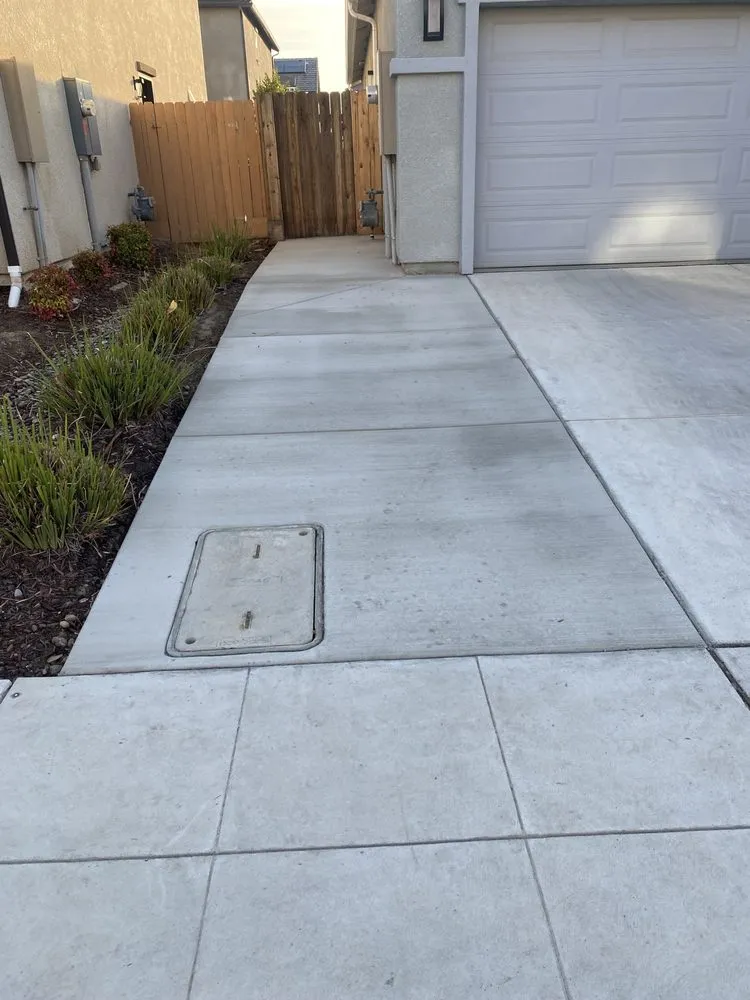 Custom landscape installation in Fresno, CA by Hood Landscaping