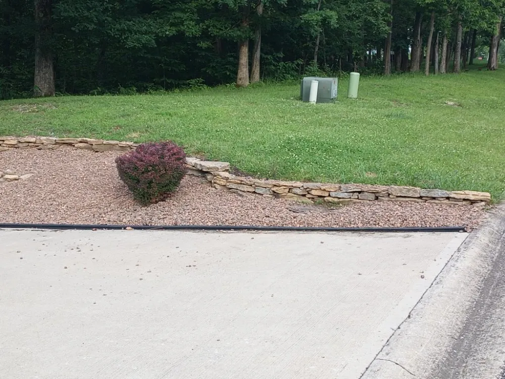 Custom landscaping services experts serving Georgetown, KY - Hoods Everything You Need An Want Masonry An Landscaping