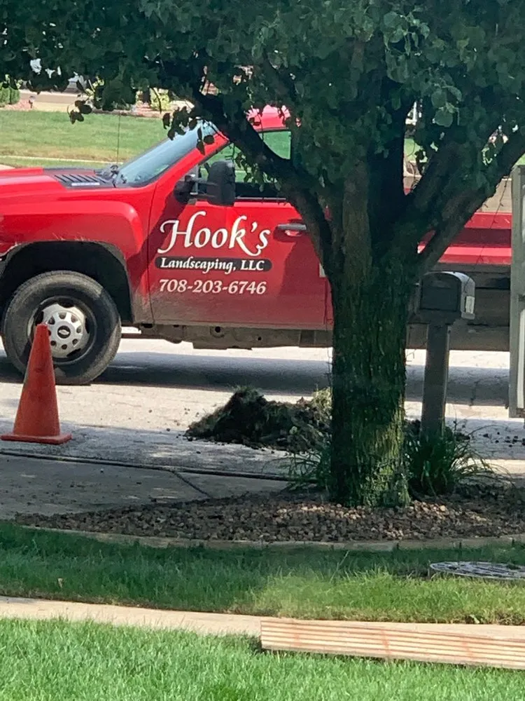 Affordable landscape design in Mokena, IL - Hook's Landscaping