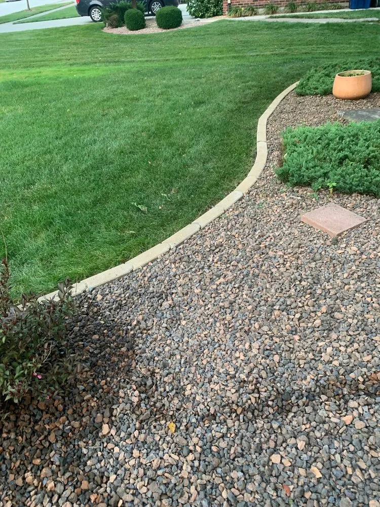 Top-rated garden landscaping for residential properties across Mokena, IL - Hook's Landscaping