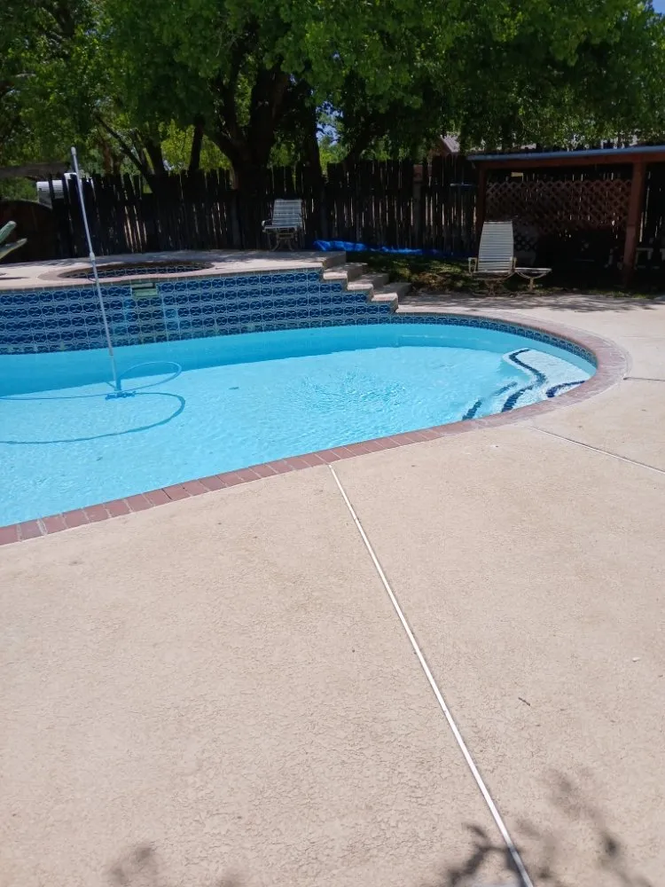 Top-rated lawn mowing service in Corrales, NM - Hooley's Handyworx