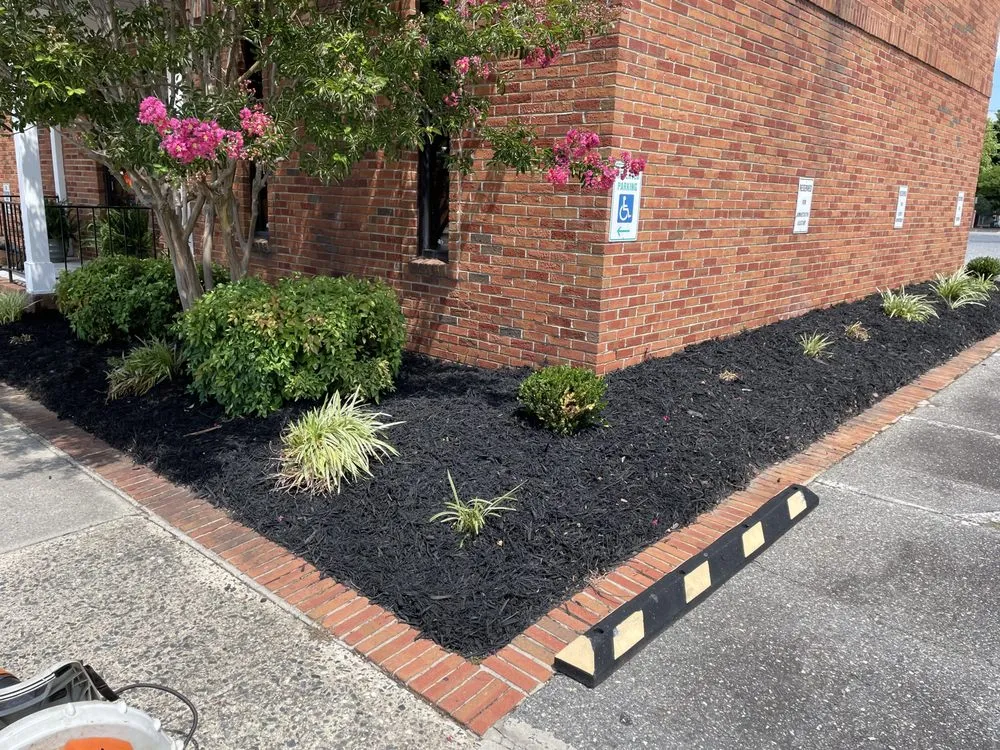 Local garden landscaping for beautiful yards in Dallas, NC by Hoopers Lawn Service