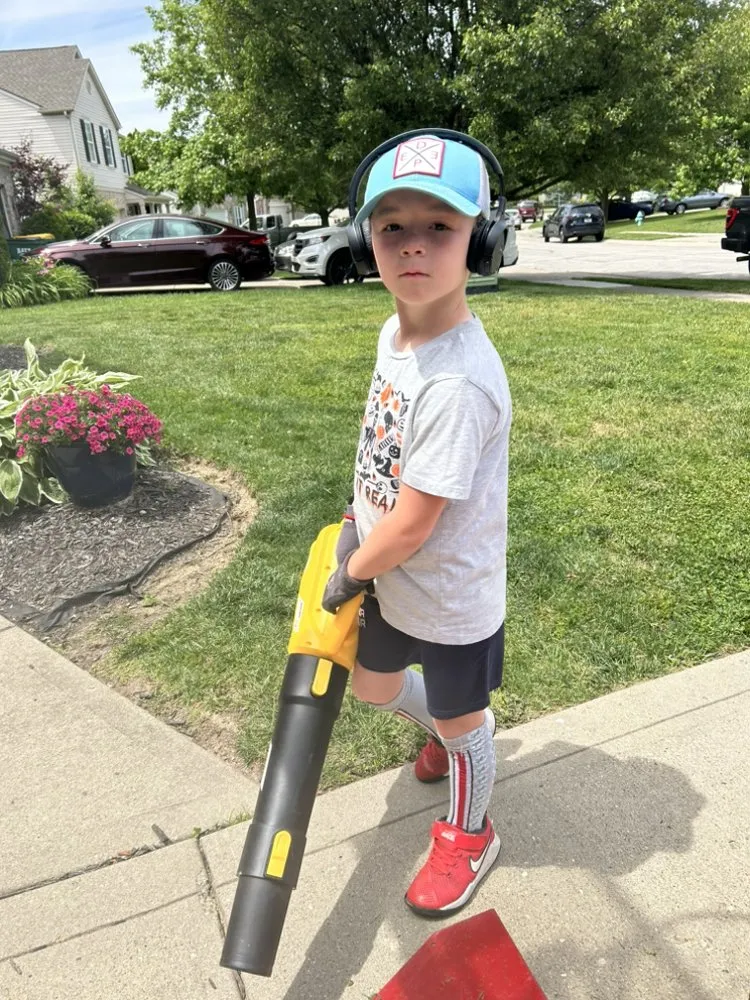 Reliable garden landscaping in Zionsville, IN by Hooseye Yards