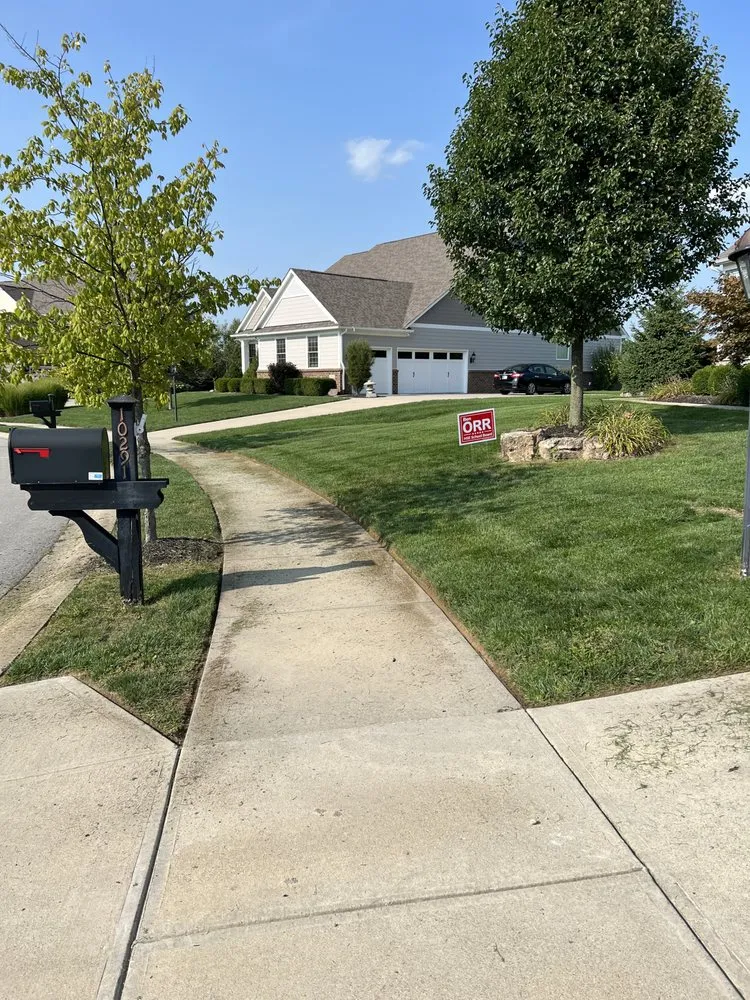 Professional yard maintenance in Fishers, IN - Hoosier Homes Lawn & Landscape