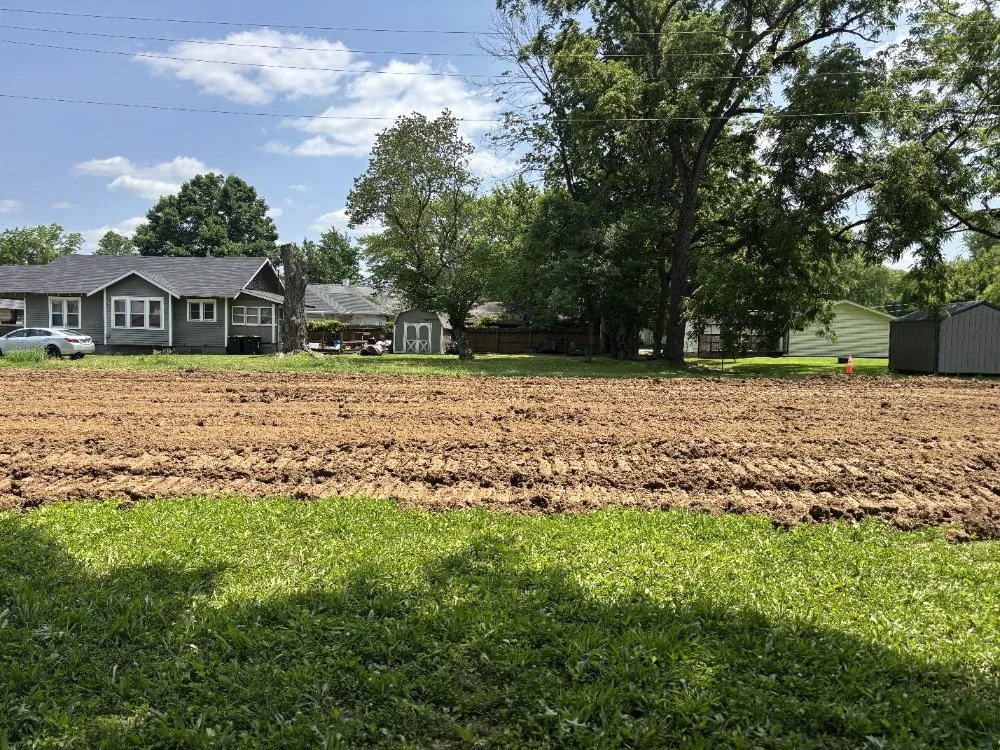 Custom lawn mowing service in Gosport, IN by Hoosier Land Specialist