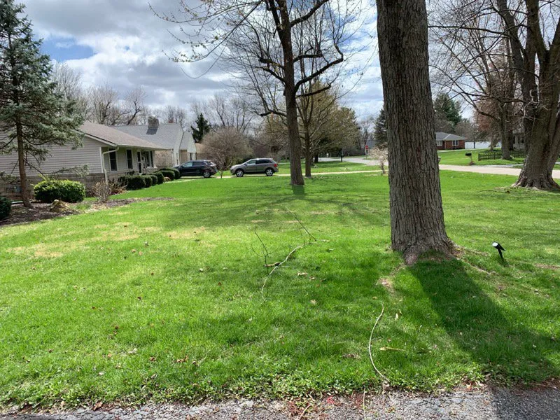 Affordable lawn mowing service in Indianapolis, IN - Hoosier Pride Lawn Care