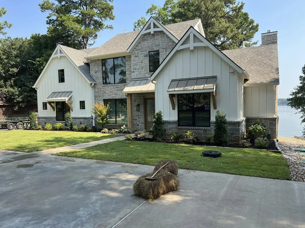 Reliable lawn care service experts serving Emory, TX - Hootens Lawn & Tree Service