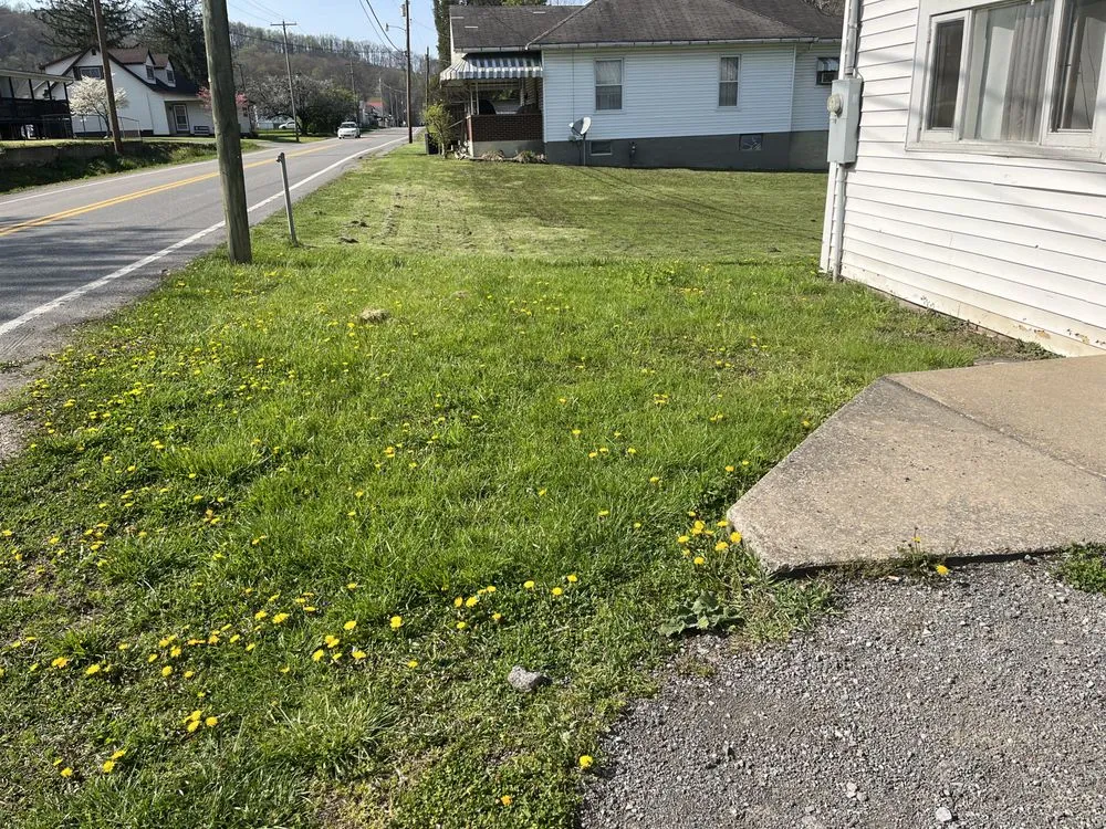 Custom outdoor landscaping in Weston, WV by Hootons Property Care