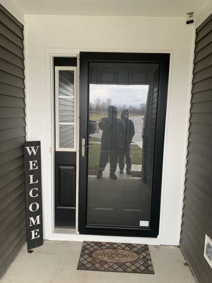 Local outdoor landscaping experts serving Indianapolis, IN - Hoots Pro Services