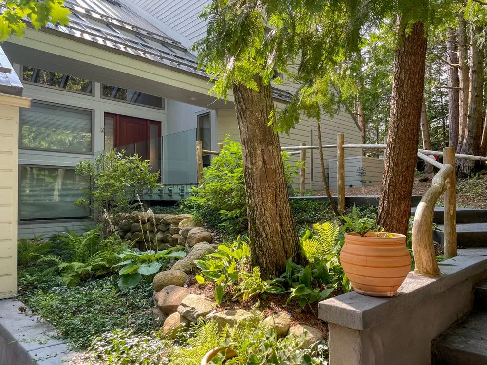 Local residential landscaping with custom design in Harbor Springs, MI by Hoover Landscaping