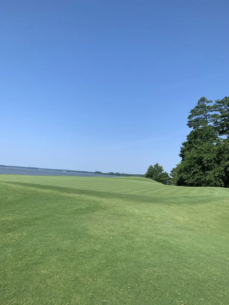 Top-rated lawn mowing service for homes in Richmond, VA by Hoover Lawn Care