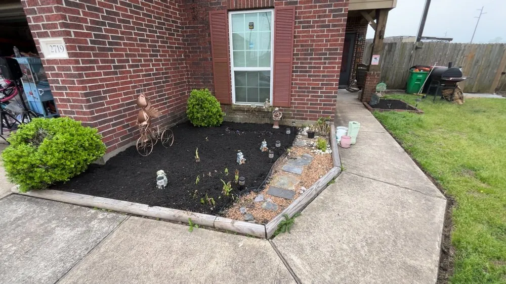 Professional landscape installation for homes in Highlands, TX by Hoovers Landscaping and Lawn Care