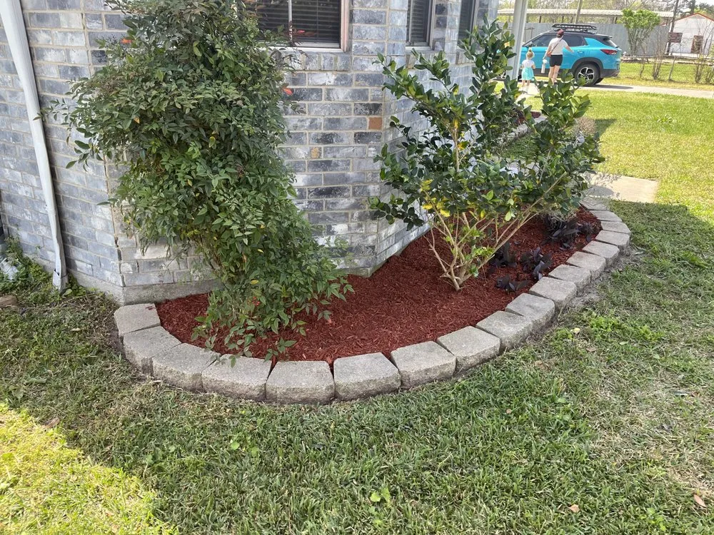 Local lawn care service in Highlands, TX by Hoovers Landscaping and Lawn Care