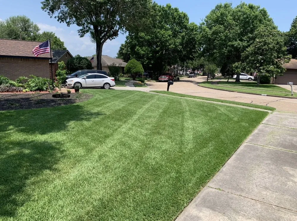 Trusted residential landscaping with custom design in Highlands, TX by Hoovers Landscaping and Lawn Care