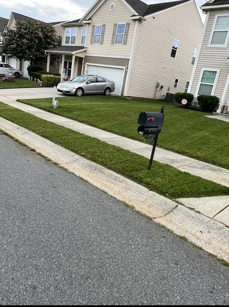 Professional residential landscaping experts serving Charlotte, NC - Hoovers Landscaping