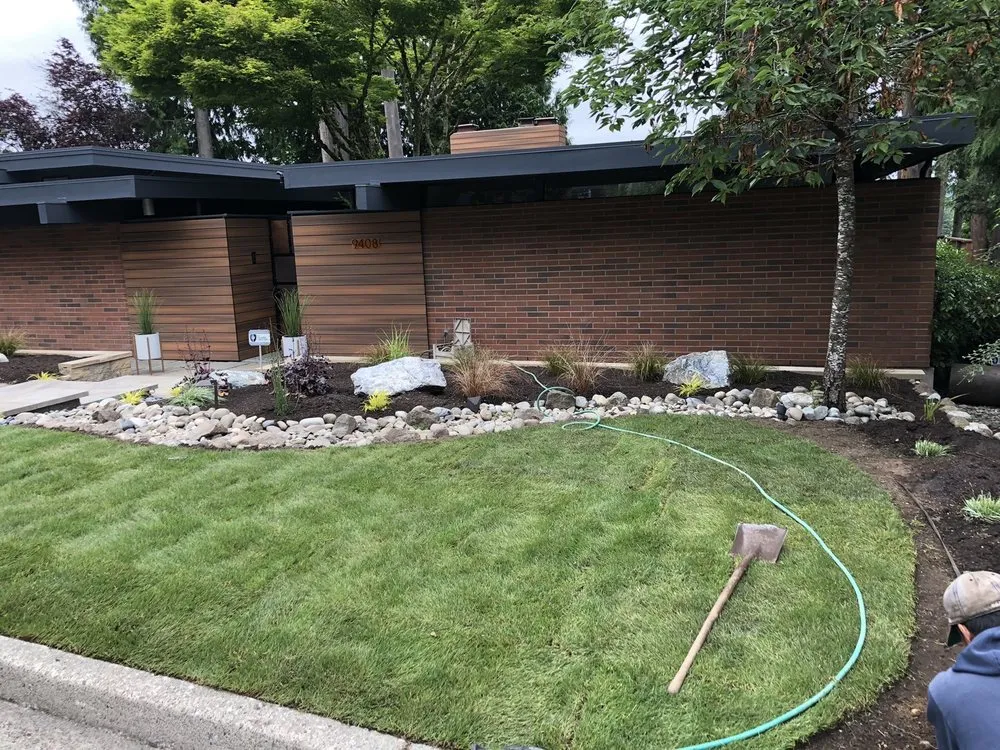 Top-rated garden landscaping experts serving Seattle, WA - Hop Landscaping Services