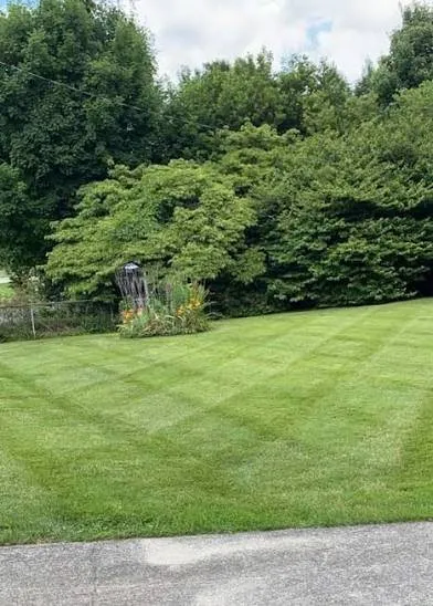 Professional garden landscaping in Maryville, TN by Hope Scapes