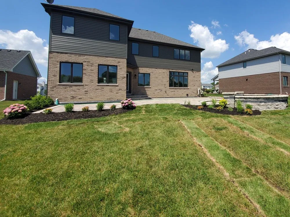 Custom yard cleanup service for year-round maintenance across Aurora, IL - Hope's Landscaping