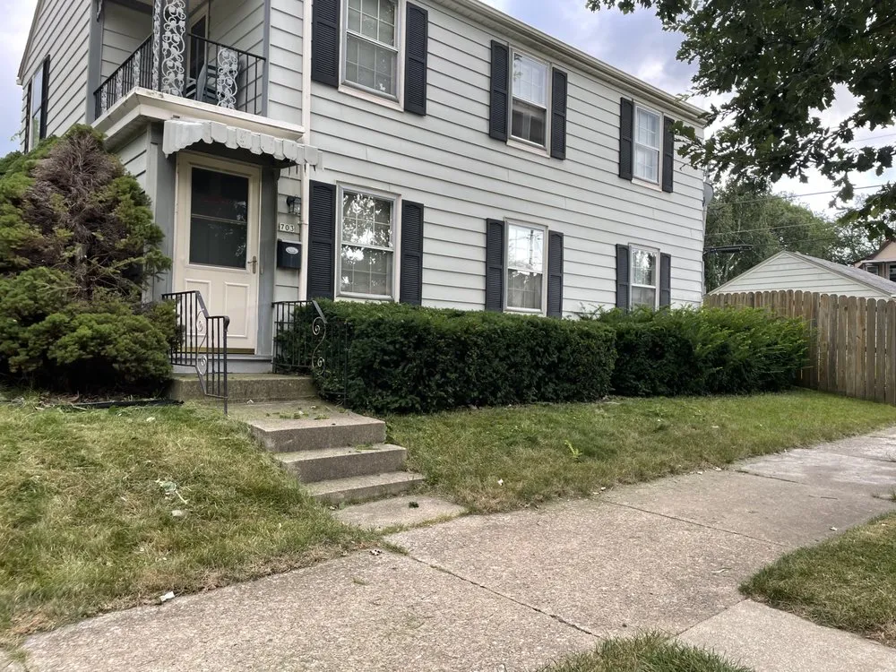 Expert landscape installation experts serving Milwaukee, WI - Hopkins Handiwork