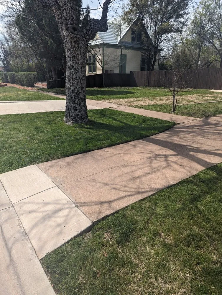 Affordable outdoor landscaping experts serving Clyde, TX - Hopkins Mowing