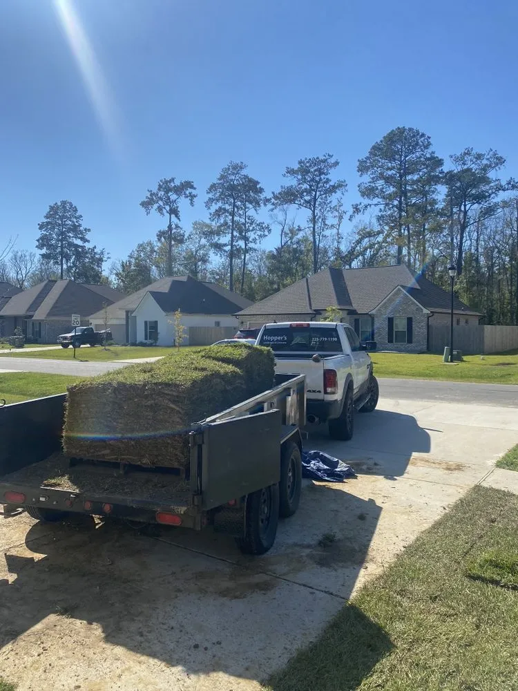 Trusted lawn care service in Slaughter, LA - Hopper’s landscape