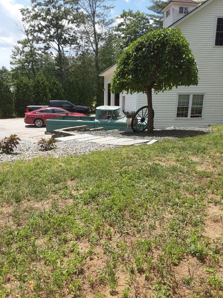 Custom landscape design experts serving Windsor, NH - Hoppie's Professional Services Lawn Care + Landscaping