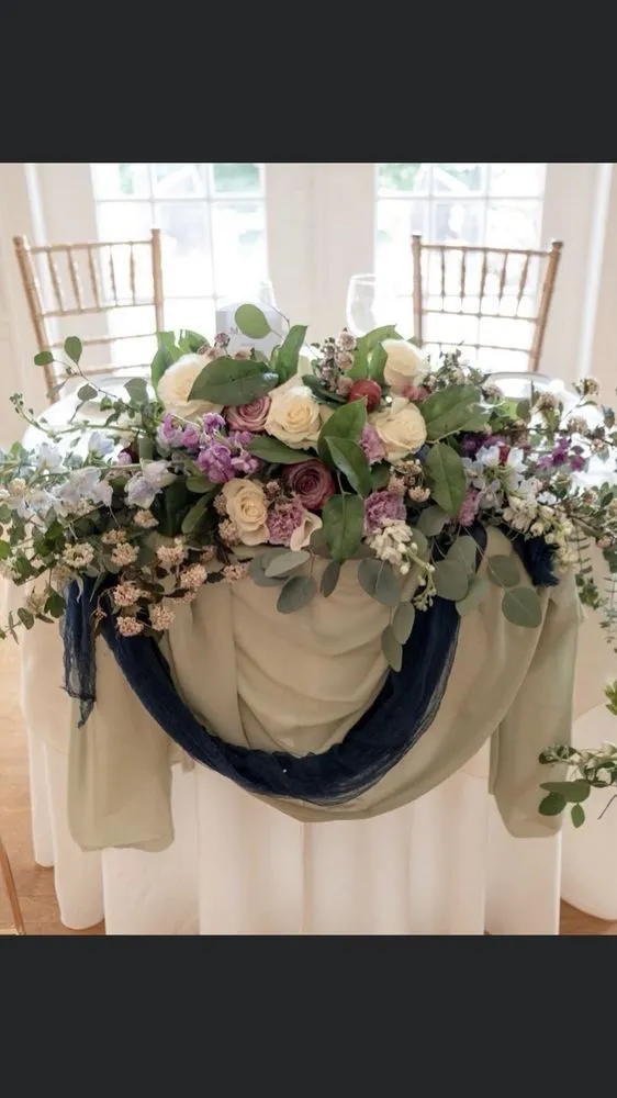 Trusted yard maintenance for year-round maintenance in Essex, MA by Horizon Gardens