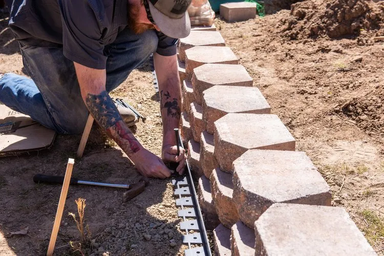 Top-rated lawn mowing service near you in Salt Lake City, UT by Horizon Greenworks