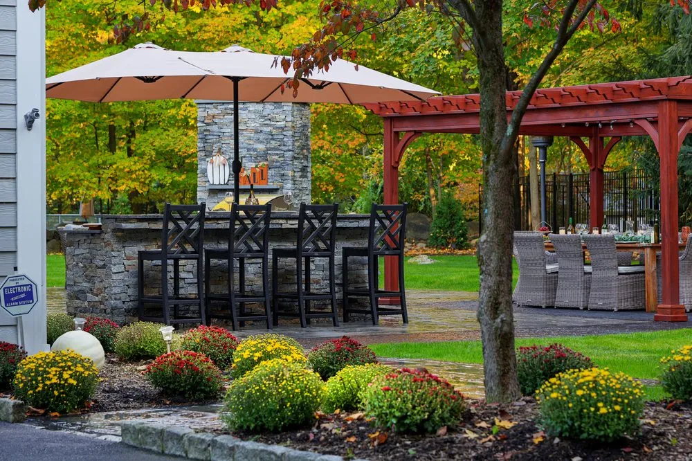 Professional outdoor landscaping experts serving Wyckoff, NJ - Horizon Landscape Company