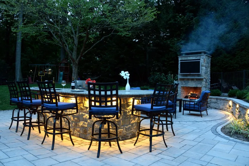 Custom yard maintenance for year-round maintenance in Wyckoff, NJ by Horizon Landscape Company