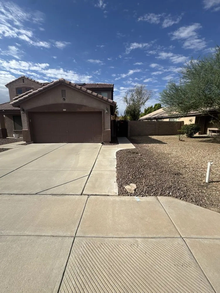 Custom lawn care service with custom design across Goodyear, AZ - Horizon Landscaping