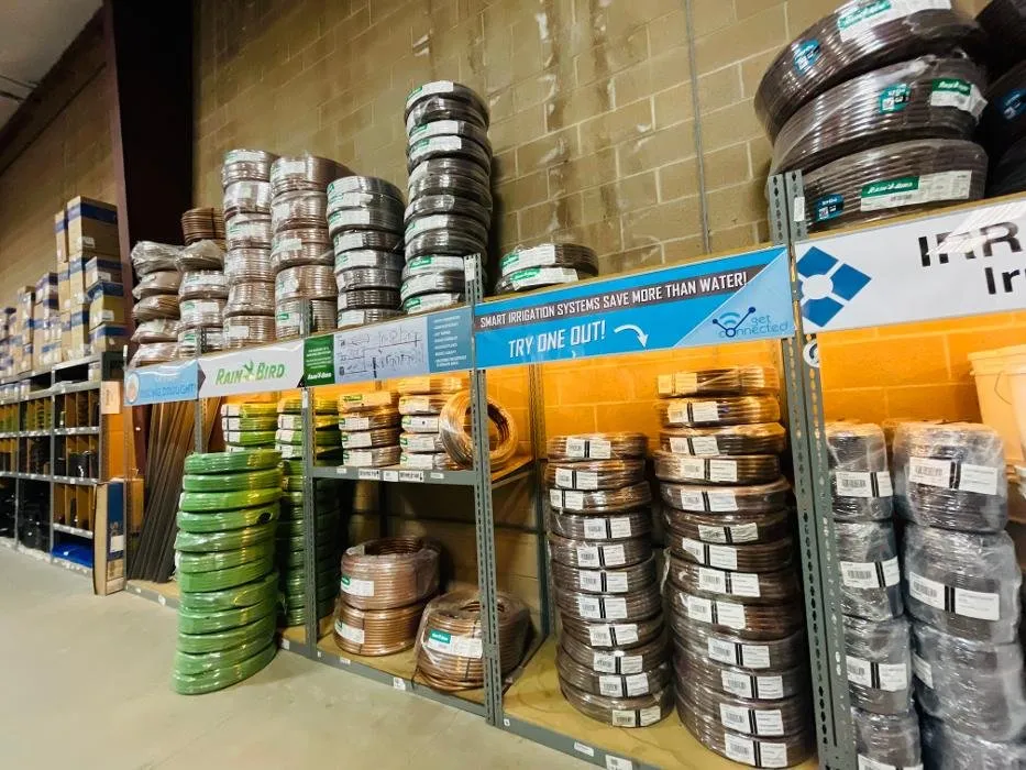 Professional lawn care service for beautiful yards in Menlo Park, CA by Horizon