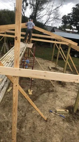 Professional lawn care service in Dadeville, AL by Horizons Edge