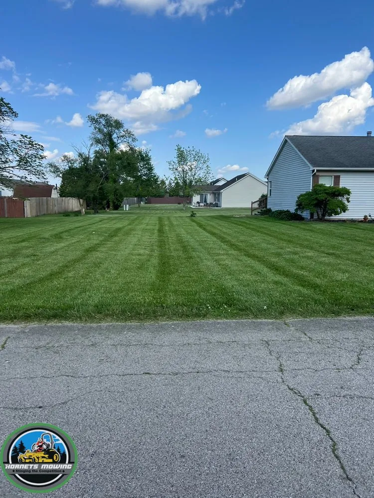 Reliable garden landscaping in Rossville, IN by Hornets Mowing