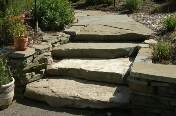 Trusted garden landscaping for beautiful yards across St. Louis, MO - Horstmann Brothers