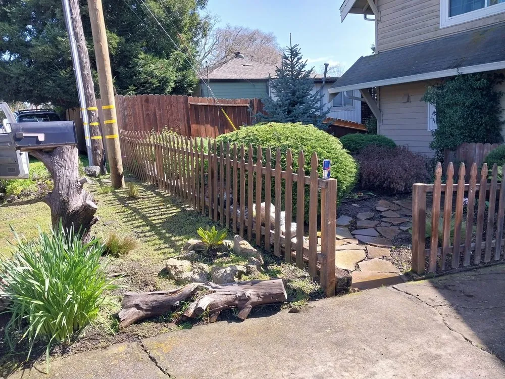 Custom lawn care service for beautiful yards in Richmond, CA by Hortencia's Landscaping
