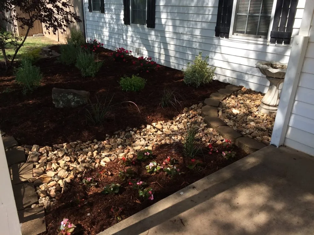 Local yard cleanup service for homes across Tuttle, OK - Hortico