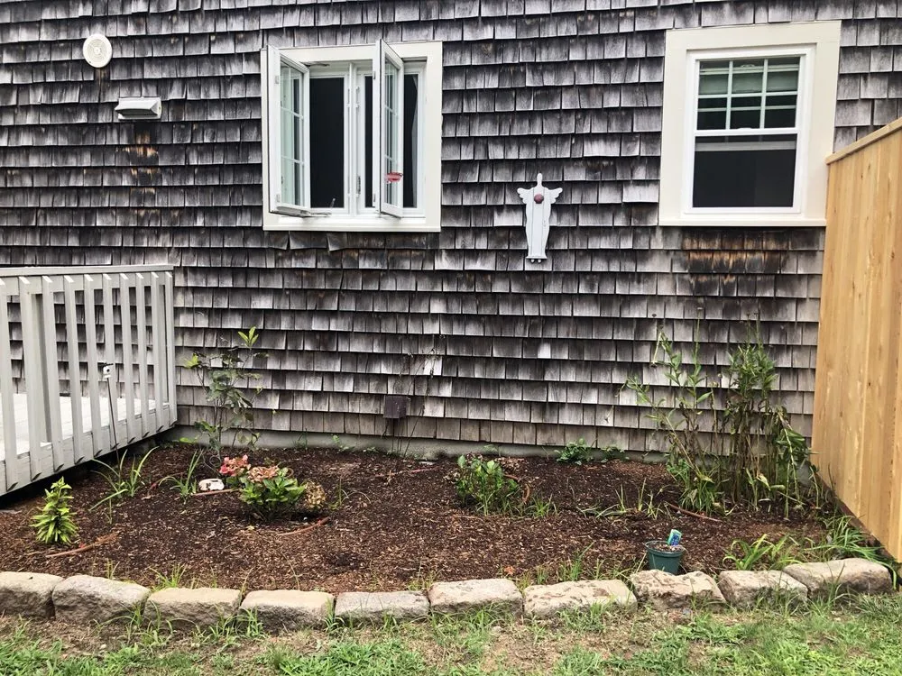 Custom yard cleanup service in Hyannis, MA - Horticultural Dna, Inc