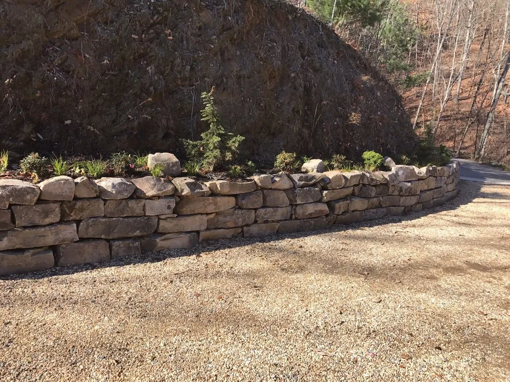 Affordable lawn mowing service in Cumming, GA by Horticultural Gardens