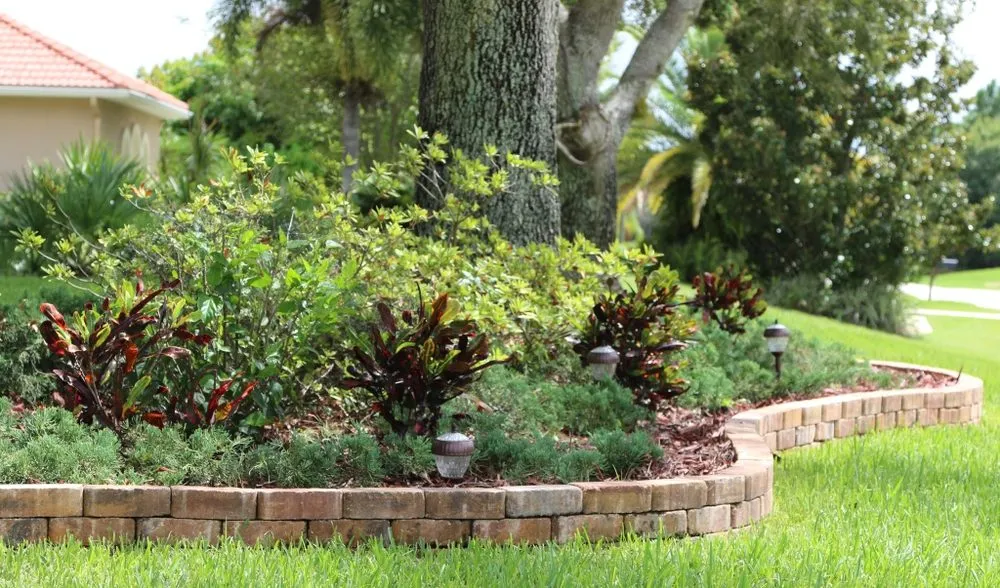 Affordable lawn mowing service experts serving Melbourne, FL - Hortus Landscaping