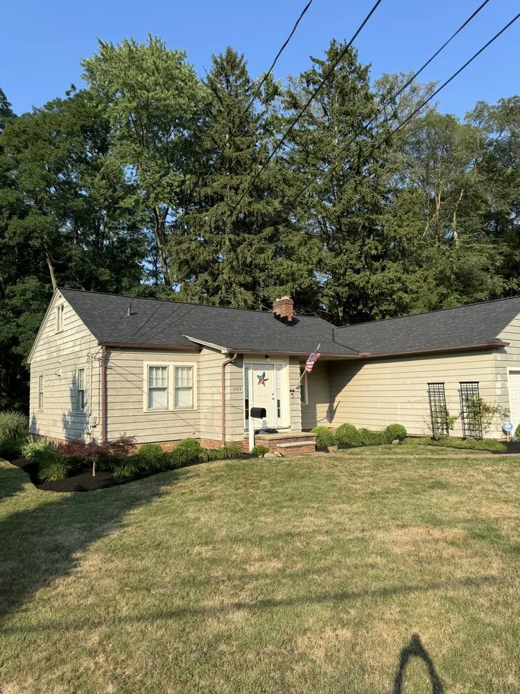 Expert garden landscaping experts serving Olmsted Falls, OH - Horvath Lawn And Landscape