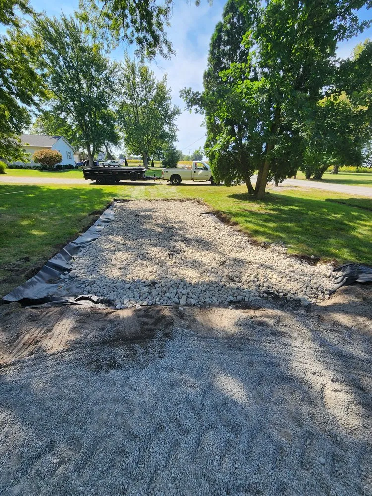 Reliable landscaping services experts serving Mulberry, IN - Hoss Outdoor Services