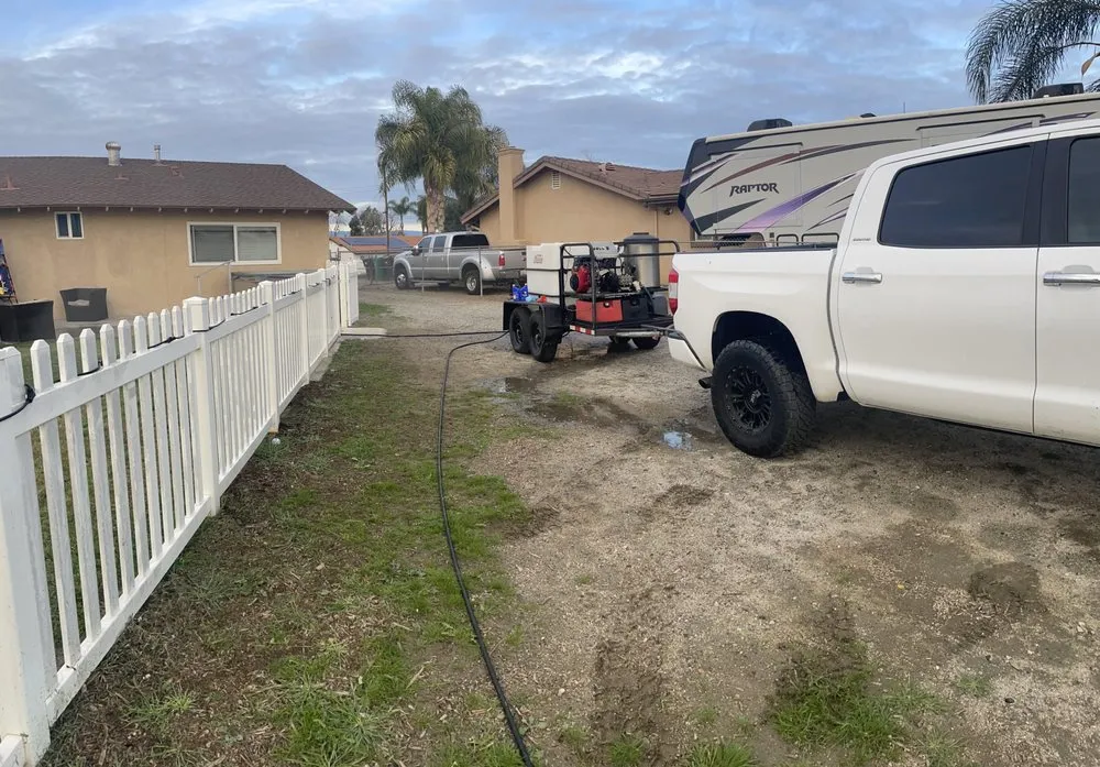 Custom landscape design for homes in Norco, CA by Hot Line Property Services
